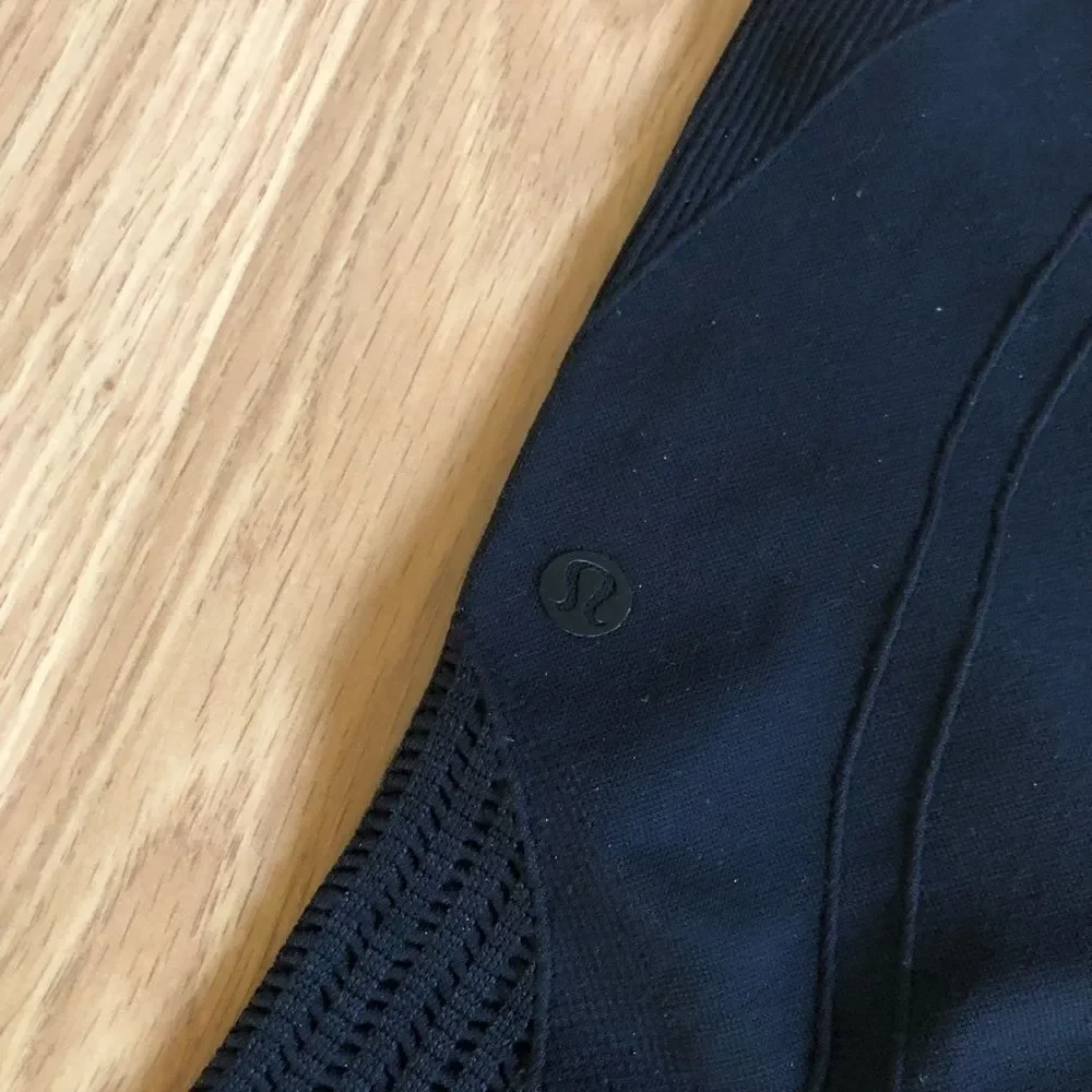Lululemon In The Flow Side Scrunch Capri Leggings Black